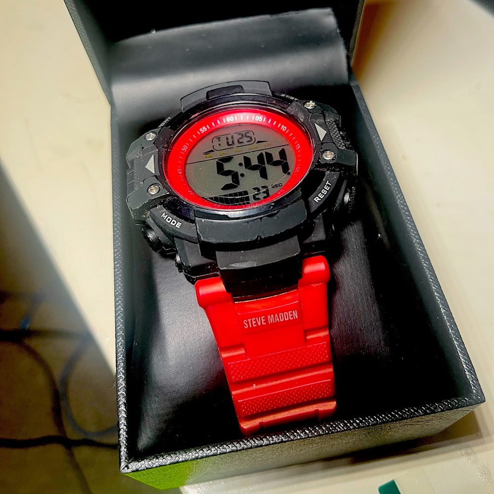 Steve Madden watch